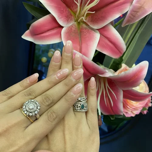 4E306A5B-0D0E-464F-A8CF-5B708491D2EB